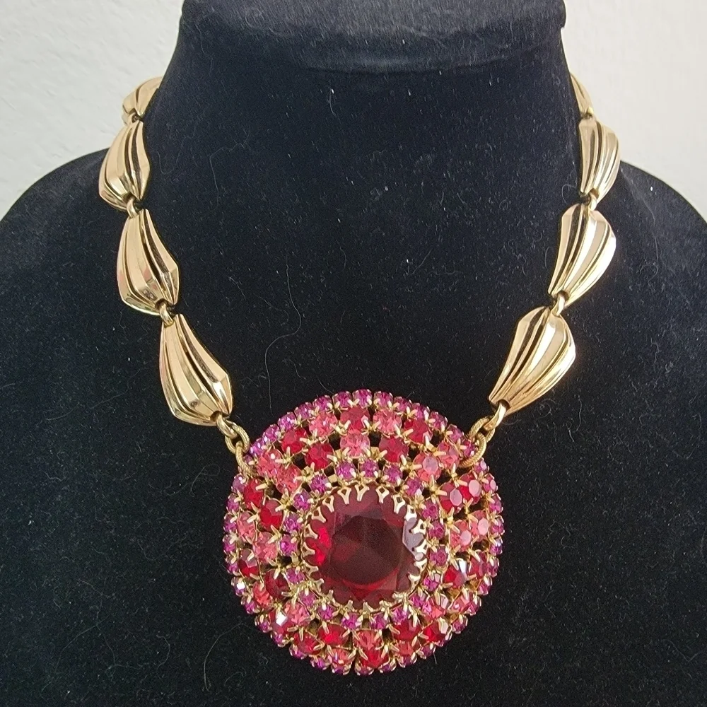Custom Vtg KRAMER/WEISS/JULIANA Pink & Red Art Glass Rhinestones Not Signed